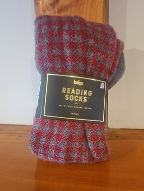 Indigo Men's Red and Gray Cozy Reading Socks with Sherpa Lining